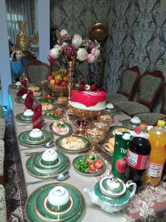 Hotel Rizqiro'Z Boutique Buhara Kültér fotó