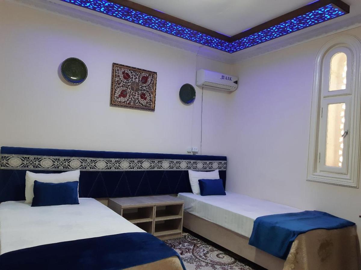 Hotel Rizqiro'Z Boutique Buhara Kültér fotó