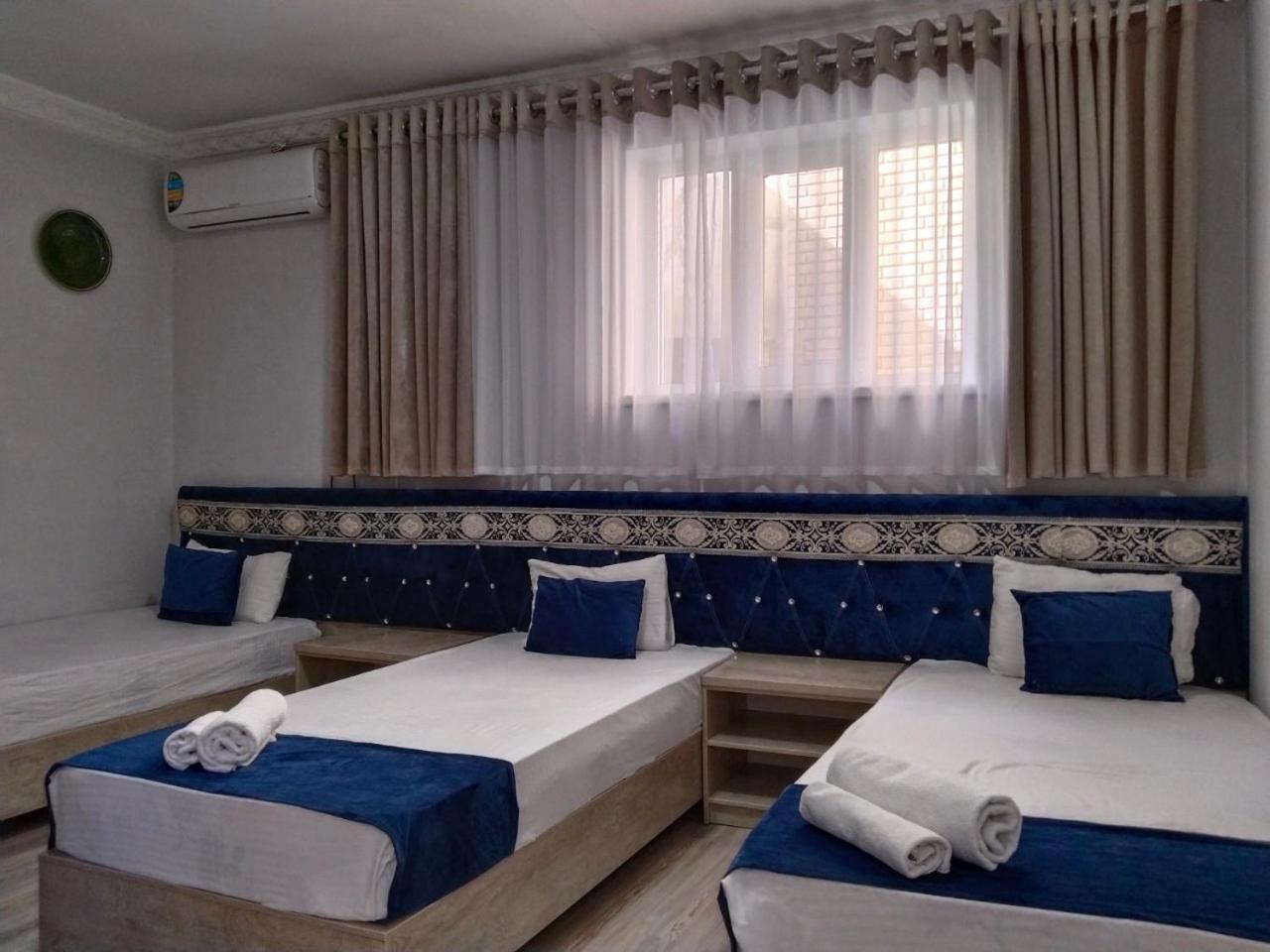 Hotel Rizqiro'Z Boutique Buhara Kültér fotó