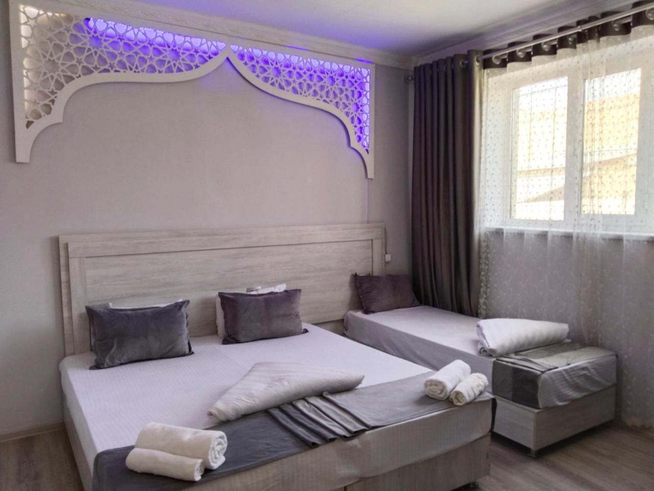 Hotel Rizqiro'Z Boutique Buhara Kültér fotó