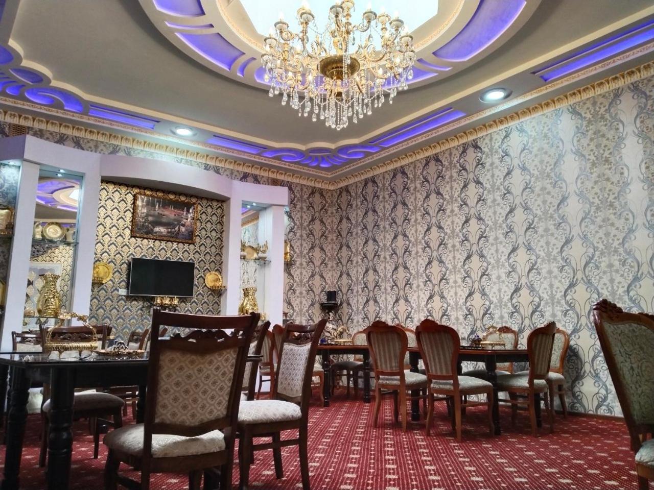 Hotel Rizqiro'Z Boutique Buhara Kültér fotó