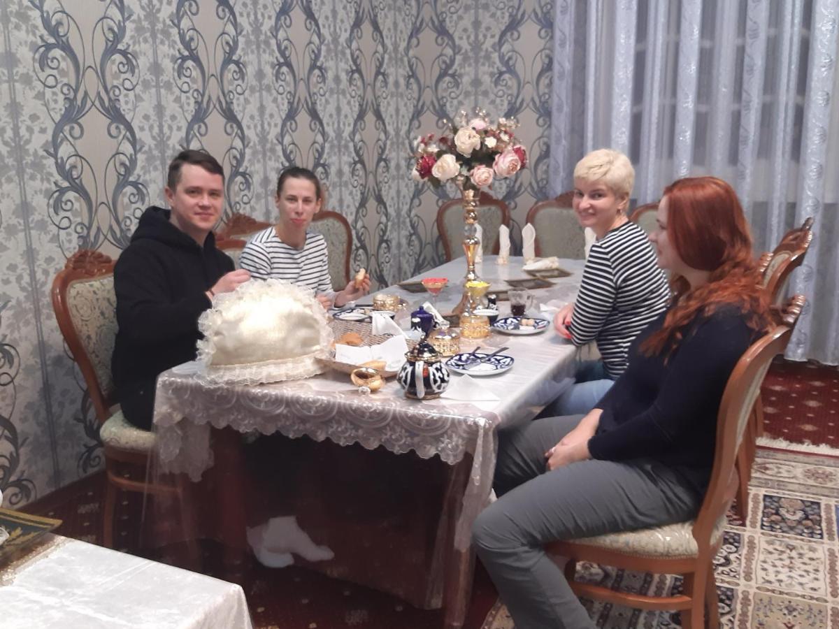 Hotel Rizqiro'Z Boutique Buhara Kültér fotó